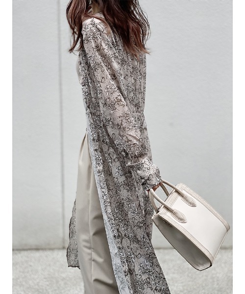 ENVYM(アンビー)の「ラウンドヘムペイズリーガウン(その他アウター・レディース・ブラック/ベージュ・FREE)」の8枚目の写真