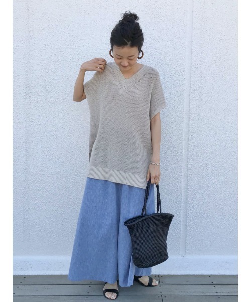 BEARDSLEY(ビアズリー)の「麻混畦チュニック(ニット/セーター・レディース・ベージュ/ブラック・FREE)」の9枚目の写真