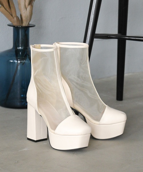 NOFALL（ノーフォール）の「シアー厚底ショートブーツ（ブーツ・レディース・ブラック/アイボリー/ブラック系その他/グレイッシュベージュ・LL/3L/SS/S/M/L）」の2枚目の写真