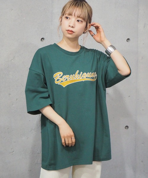 tiptop(ティップトップ)の「2021SS カレッジロゴBIGTシャツ(Tシャツ/カットソー・レディース・オフホワイト/スミクロ/グリーン/ブルー/ネイビー/グリーン系その他/ホワイト系その他・FREE)」の4枚目の写真