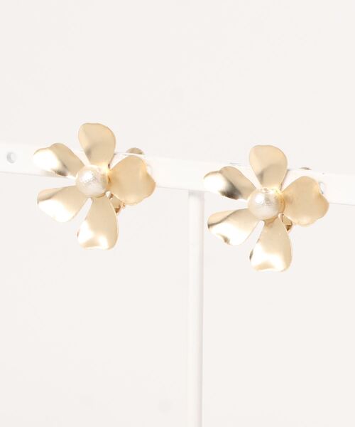 natural couture（ナチュラルクチュール）の「ゴールドイヤリング（イヤリング・レディース・その他3/その他1/その他4・FREE）」の2枚目の写真