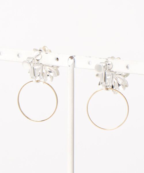 natural couture（ナチュラルクチュール）の「ゴールドイヤリング（イヤリング・レディース・その他3/その他1/その他4・FREE）」の4枚目の写真