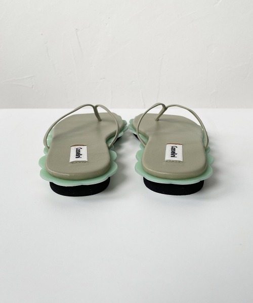 LIPSTAR（リップスター）の「【WEB別注】≪Casselini／キャセリーニ≫スカラップビーチサンダル（サンダル・レディース・ブラック/パープル/グリーン・23.5cm/24.5cm）」の10枚目の写真