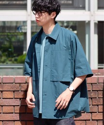 INTER FACTORY（インターファクトリー）の「【WEARISTA 風早ゆうた - ビックシルエット デザインポケットシャツ（5分袖）made in INTER FACTORY】（シャツ/ブラウス）」