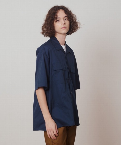 Dickies（ディッキーズ）の「【Dickies】WORK SHIRT / ディッキーズ 半袖 ワークシャツ（シャツ/ブラウス・メンズ・ベージュ/ネイビー/ブラック/レオパード/ピンク/ストライプ/ブラック系その他/ライトグレー/グリーン/マルチ/カモフラージュ/アニマル・L/M/S/XL）」の6枚目の写真