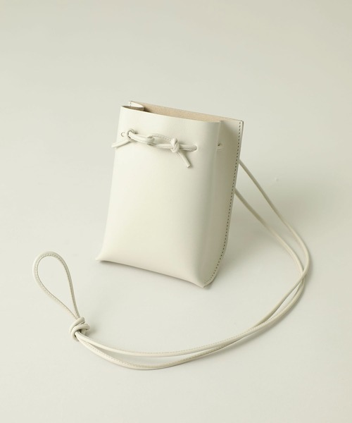 MARROW（マロウ）の「【MARROW(マロー)】ストリングポーチMA-AC0103（ショルダーバッグ・レディース・ライトグレー/ブラック/レッド/ピンク・FREE）」の3枚目の写真