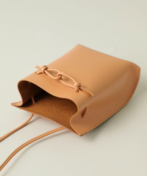 MARROW（マロウ）の「【MARROW(マロー)】ストリングポーチMA-AC0103（ショルダーバッグ・レディース・ライトグレー/ブラック/レッド/ピンク・FREE）」の20枚目の写真