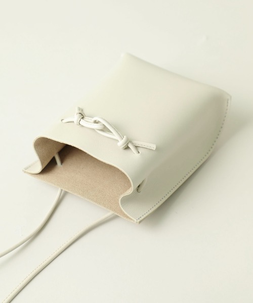 MARROW（マロウ）の「【MARROW(マロー)】ストリングポーチMA-AC0103（ショルダーバッグ・レディース・ライトグレー/ブラック/レッド/ピンク・FREE）」の21枚目の写真