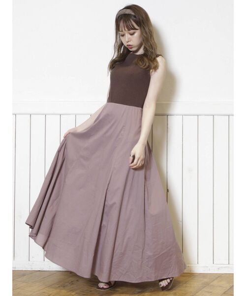 dazzlin（ダズリン）の「バックレースアップコンビワンピース（ワンピース・レディース・ブラウン/グレー/アイボリー・FREE）」の5枚目の写真