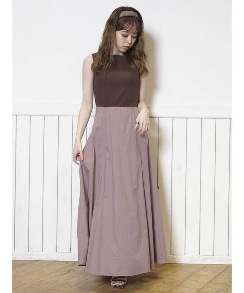 dazzlin（ダズリン）の「バックレースアップコンビワンピース（ワンピース・レディース・ブラウン/グレー/アイボリー・FREE）」の7枚目の写真