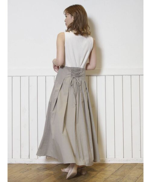 dazzlin（ダズリン）の「バックレースアップコンビワンピース（ワンピース・レディース・ブラウン/グレー/アイボリー・FREE）」の14枚目の写真