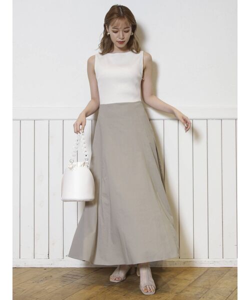 dazzlin（ダズリン）の「バックレースアップコンビワンピース（ワンピース・レディース・ブラウン/グレー/アイボリー・FREE）」の12枚目の写真