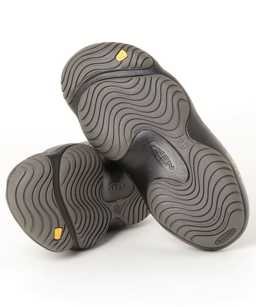 KEEN（キーン）の「KEEN YOGUI ARTS M / キーン ヨギアーツ（サンダル・メンズ・ブラック・26.0cm/27.0cm/28.0cm/29.0cm/25.0cm）」の2枚目の写真