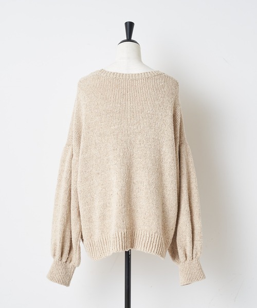 BEARDSLEY(ビアズリー)の「コットン素材 袖ギャザーコットンニット(ニット/セーター・レディース・ベージュ/グリーン・FREE)」の6枚目の写真