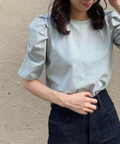 MAJESTIC LEGON（マジェスティックレゴン）の「コンシャススリーブカットトップス（Tシャツ/カットソー・レディース・ブラウン/オフホワイト/ブルー系その他2/ブルー系その他4/ピンク系その他2・SMALL/MEDIUM）」の3枚目の写真