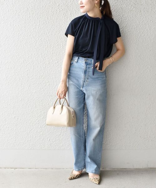 SHIPS(シップス)の「ボウタイプルオーバー◇(Tシャツ/カットソー・レディース・ネイビー/グリーン/ベージュ・ONE SIZE)」の6枚目の写真
