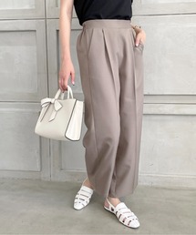 Meli rich | ロングシーズン使える。ウールライクセンタープレスパンツ(スラックス)