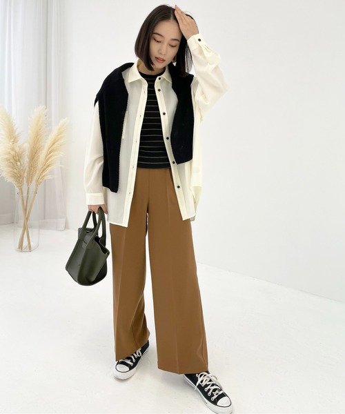 Meli rich(メリーリッチ)の「ロングシーズン使える。カラーセンタープレスパンツ(スラックス・レディース・ブラック/ブラウン/アイボリー/キャメル/グレイッシュベージュ/ダークオレンジ・MEDIUM)」の19枚目の写真