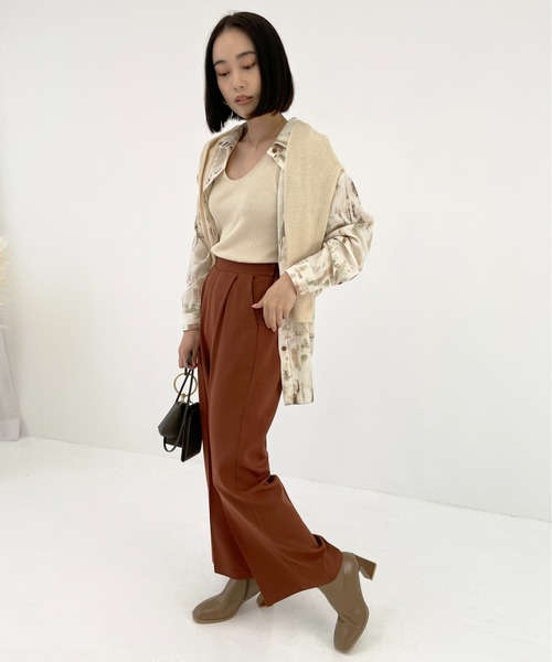 Meli rich(メリーリッチ)の「ロングシーズン使える。カラーセンタープレスパンツ(スラックス・レディース・ブラック/ブラウン/アイボリー/キャメル/グレイッシュベージュ/ダークオレンジ・MEDIUM)」の20枚目の写真