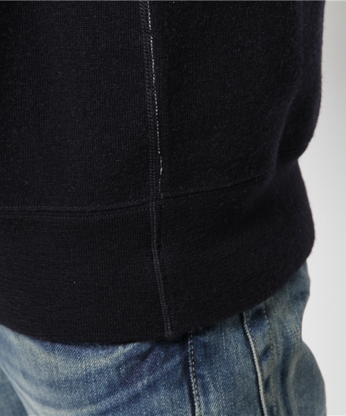 HYSTERIC GLAMOUR(ヒステリックグラマー)の「COLLEGE FRONT pt スウェット(スウェット・メンズ・レッド/グリーン/ネイビー・SMALL/LARGE/MEDIUM)」の9枚目の写真