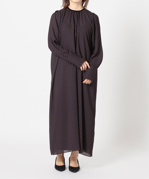 IENA(イエナ)の「ドットクルーネックワンピース◆(ワンピース・レディース・ブラック/ネイビー・38/36)」の3枚目の写真