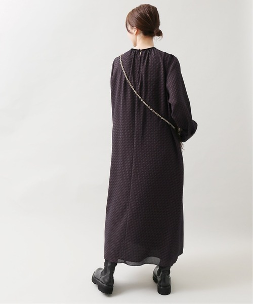 IENA(イエナ)の「ドットクルーネックワンピース◆(ワンピース・レディース・ブラック/ネイビー・38/36)」の9枚目の写真
