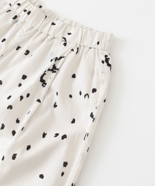 URBAN RESEARCH DOORS（アーバンリサーチドアーズ）の「mizuiro ind　Print easy Pants（その他パンツ・レディース・ホワイト系その他・2）」の2枚目の写真