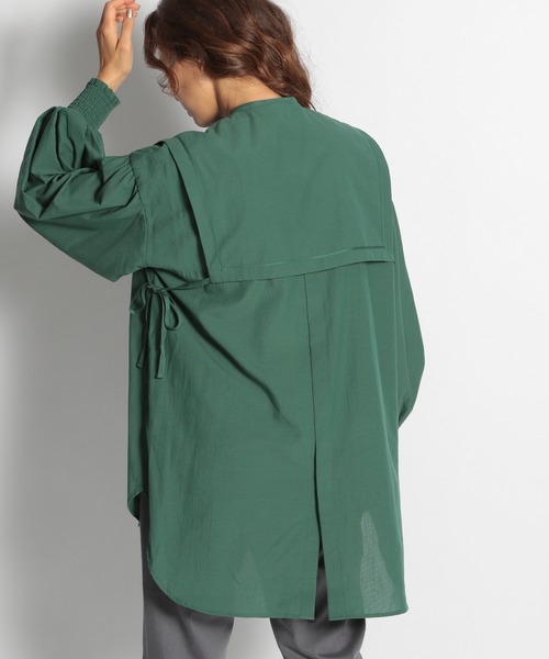 nico様 niko and（ニコアンド）の「セーラーカラーバックスリット