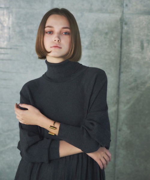 タートルネックニットフレアロングワンピース