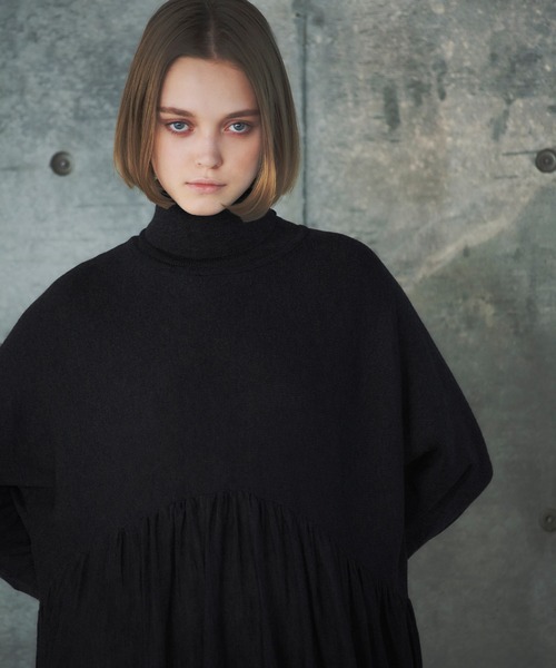 タートルネックニットフレアロングワンピース