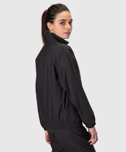 le coq sportif（ルコックスポルティフ）の「ソロテックスウインド