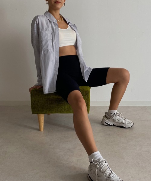 Avvenente（アベネンテ）の「【Avvenente】バックオープンオーバーシャツ（シャツ/ブラウス・レディース・ブラック/オフホワイト/ピンク/ストライプ・FREE）」の9枚目の写真