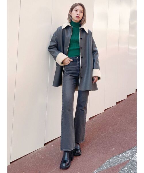 EMODA(エモダ)の「ヴィンテージライクハイウエストフレアジーンズ(デニムパンツ・レディース・グレー/ブルー・SMALL/MEDIUM/X-SMALL)」の8枚目の写真