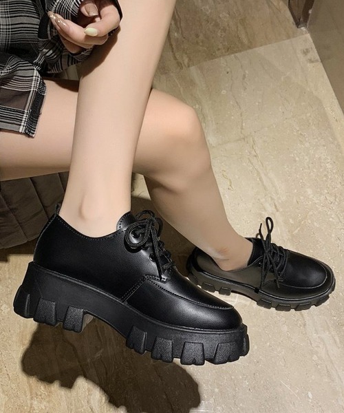 SVEC（シュベック）の「チャンキーソール ラウンドトゥ レースアップ オックスフォードシューズ（ドレスシューズ・レディース・ブラック/ブラック系その他・37/35/40/36/38/39）」の15枚目の写真