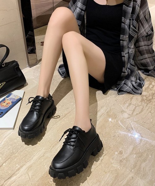 SVEC（シュベック）の「チャンキーソール ラウンドトゥ レースアップ オックスフォードシューズ（ドレスシューズ・レディース・ブラック/ブラック系その他・37/35/40/36/38/39）」の6枚目の写真