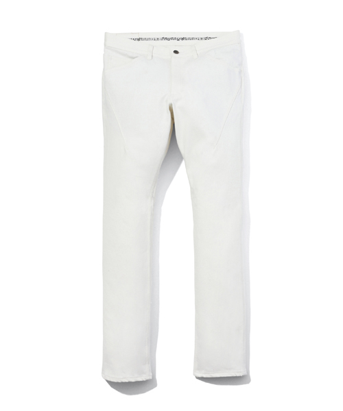 n(n) BY NUMBER (N)INE（エヌエヌバイナンバーナイン）の「テーパードパンツ＿ストレッチデニム(リジット)（デニムパンツ・メンズ・ブラック/ブルー/オフホワイト・3×30/2×32/5×30/3×32/4×32/2×30/5×32/4×30）」の2枚目の写真