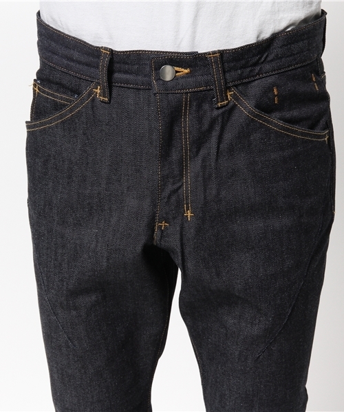 n(n) BY NUMBER (N)INE（エヌエヌバイナンバーナイン）の「テーパードパンツ＿ストレッチデニム(リジット)（デニムパンツ・メンズ・ブラック/ブルー/オフホワイト・3×30/2×32/5×30/3×32/4×32/2×30/5×32/4×30）」の9枚目の写真