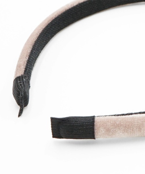 flower(フラワー)の「ベロアタイトヘアバンド(カチューシャ・レディース・ブラック/ピンク/ブラウン/ベージュ・FREE)」の17枚目の写真