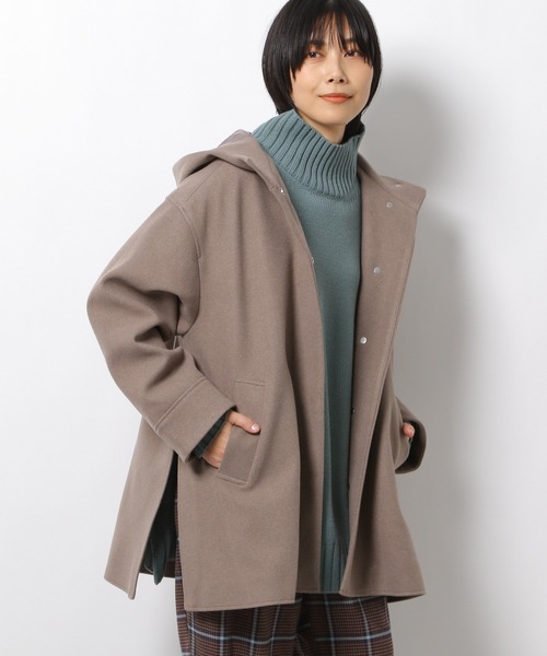 LAKOLE(ラコレ)の「ウーリーテックフーデッドポンチョコート / 255800(ポンチョ・レディース・ベージュ/サンドグレー/アイボリー・SMALL/MEDIUM)」の21枚目の写真