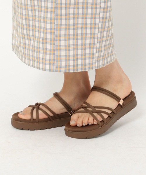 mysty woman(ミスティウーマン)の「3WAYナロースポサン 266946(サンダル・レディース・ブラック/ブラウン/アイボリー・SMALL/MEDIUM/LARGE)」の1枚目の写真