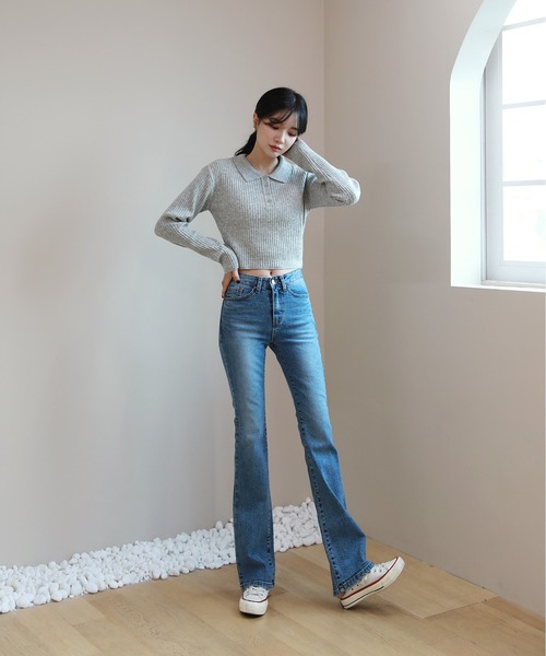 by muni:r（バイ ムニール）の「ハイウエストロングスリムブーツカット（デニムパンツ・レディース・ブルー・SMALL/MEDIUM）」の4枚目の写真