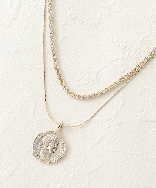 SHOO・LA・RUE（シューラルー）の「◆コインモチーフ2連ネックレス（ネックレス・レディース・シルバー/ゴールド/ベビーピンク・00）」の5枚目の写真