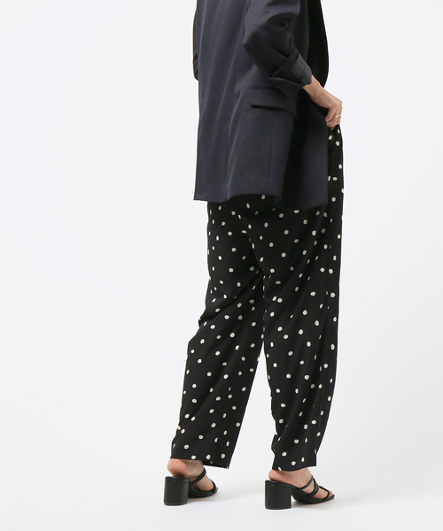 Simplicite(サンプリシテ)の「ドットプリントタックパンツ(スラックス・レディース・ブラック/ブルー/ナチュラル・FREE)」の21枚目の写真