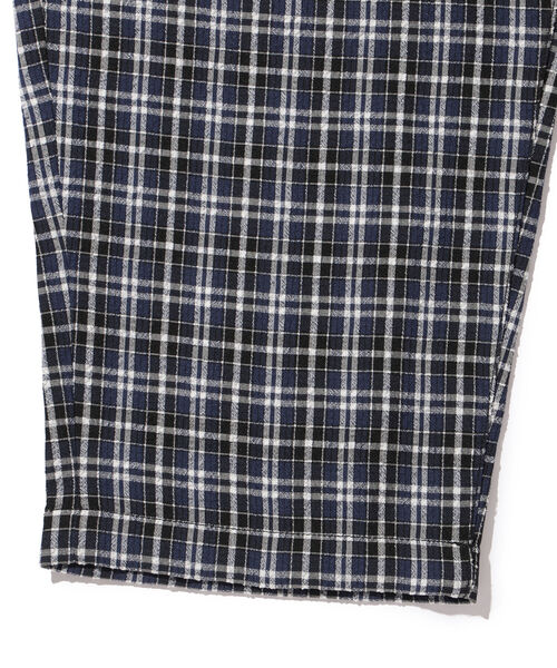 BEAMS（ビームス）の「BEAMS / 2プリーツ チェック イージフィットパンツ（その他パンツ・メンズ・グリーン/ネイビー/グレー・L/XL/S/M）」の10枚目の写真