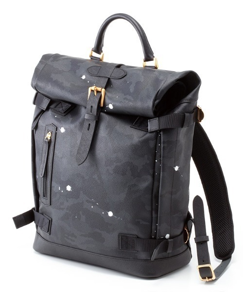 GENTIL BANDIT（ジャンティバンティ）の「GENTIL BANDIT（ジャンティバンティ）ロールトップバックパック（バックパック/リュック・メンズ・チャコール・FREE）」の2枚目の写真