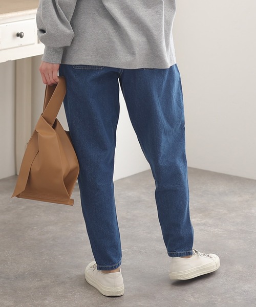 ElegChic（エレグシック）の「エッジテーパードデニムパンツ（デニムパンツ・レディース・ワンウォッシュ/ブルー・3L/4L/L/XL/M）」の5枚目の写真