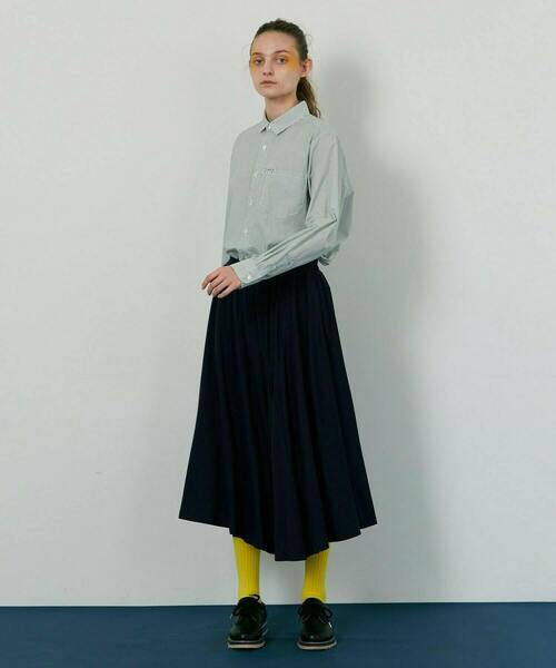FRAPBOIS（フラボア）の「キュラースカート（スカート・レディース・ネイビー/グレイッシュベージュ・1）」の14枚目の写真