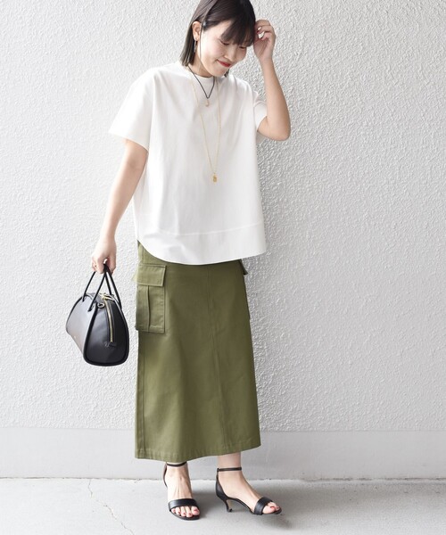 SHIPS(シップス)の「*カットオフラウンドヘムTEE2◇(Tシャツ/カットソー・レディース・ブラウン系/オリーブ/ミント/ダークブルー/ラベンダー/ライトグレー/ブラック/ライトホワイト・ONE SIZE)」の15枚目の写真
