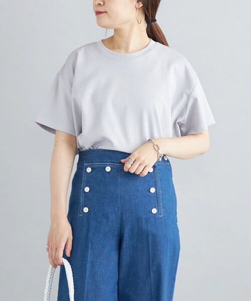 SHIPS(シップス)の「*カットオフラウンドヘムTEE2◇(Tシャツ/カットソー・レディース・ブラウン系/オリーブ/ミント/ダークブルー/ラベンダー/ライトグレー/ブラック/ライトホワイト・ONE SIZE)」の18枚目の写真