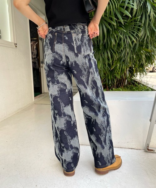 WHO'S WHO gallery（フーズフーギャラリー）の「モチーフデニム（デニムパンツ・レディース・ブルー/サックスブルー・FREE）」の7枚目の写真